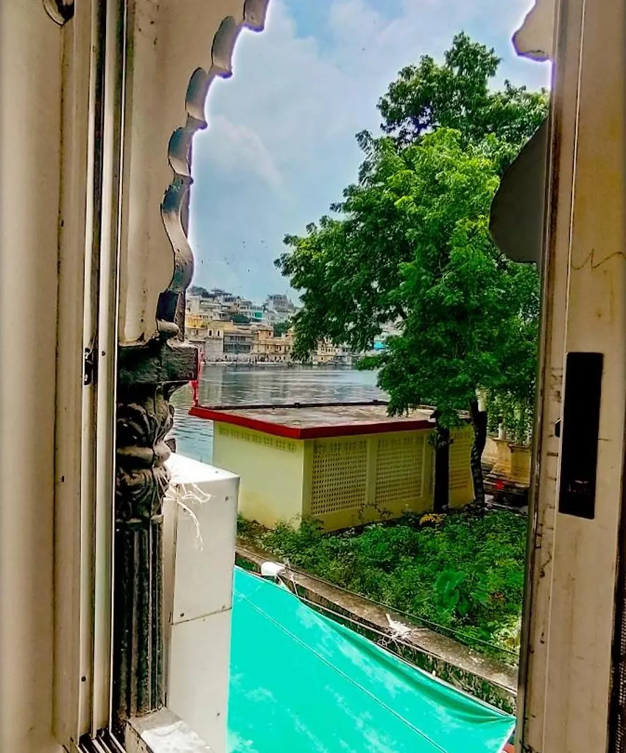 Jungle By Sturmfrei Udaipur Vandrehjem 0*,